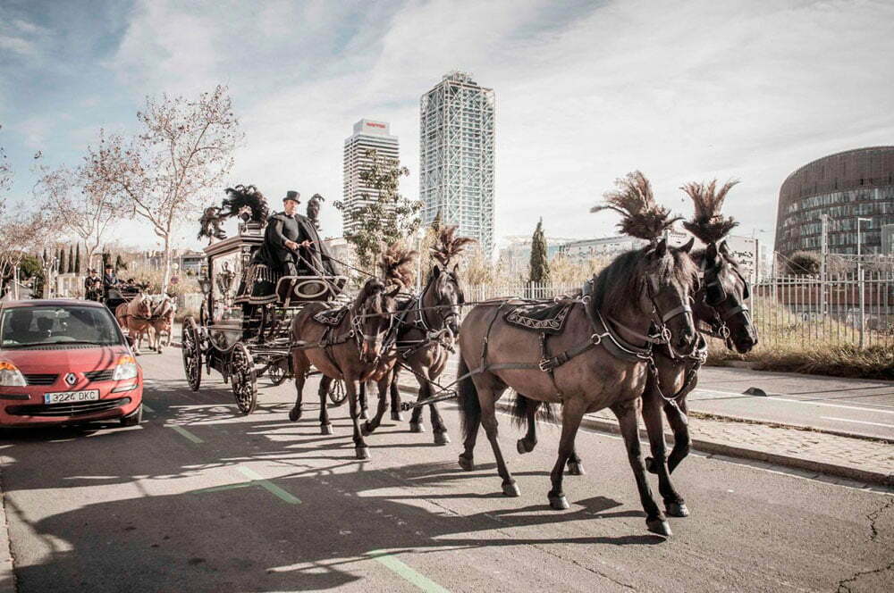 Nou espai per a la col·lecció de carrosses fúnebres de Cementiris de Barcelona