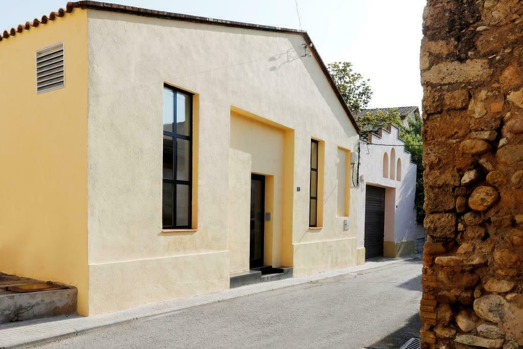 sala de verlla de RIUDEBITLLES exterior