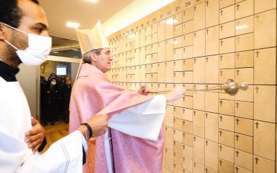 Beneït el columbari de la Parròquia de Sant Francesc de Pàola