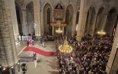 Més de 2.000 persones omplen Santa Maria del Mar a la tradicional Missa Memorial de Mémora