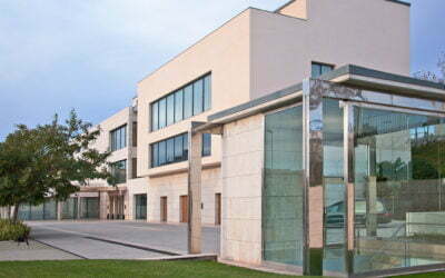 La Fundació Hospital de Sant Jaume i Santa Magdalena  i Cabré Junqueras reforcen l’atenció al Dol davant el COVID-19